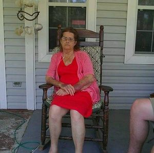 Meet your Posher, Janet